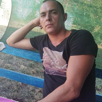  ,   Oleg, 36 ,   ,   