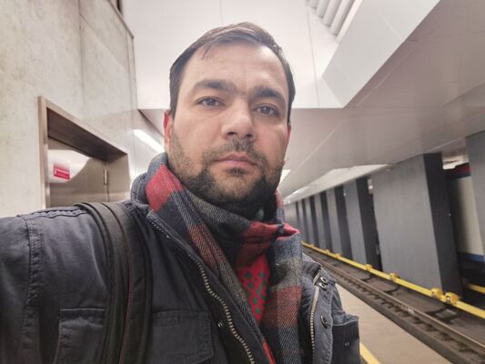  ,   Rasul, 38 ,   ,   