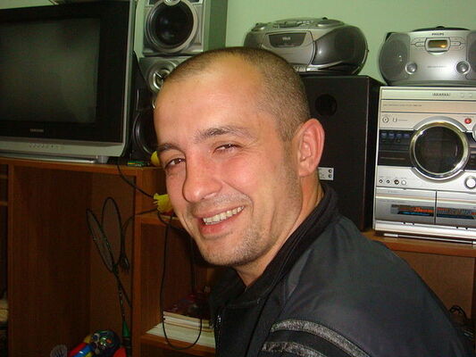  ,   Vladimir, 50 ,  