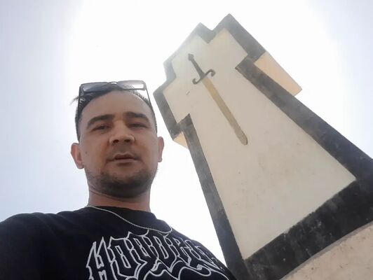  -,   , 32 ,   ,   