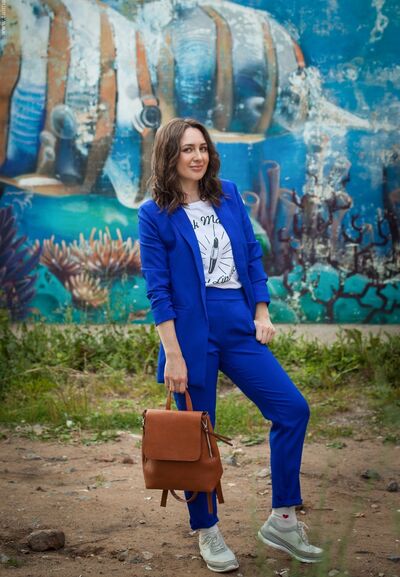  ,   Natalya, 40 ,  