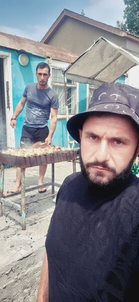  ,   Artur, 31 ,   ,   