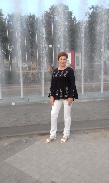  ,   Elena, 54 ,  