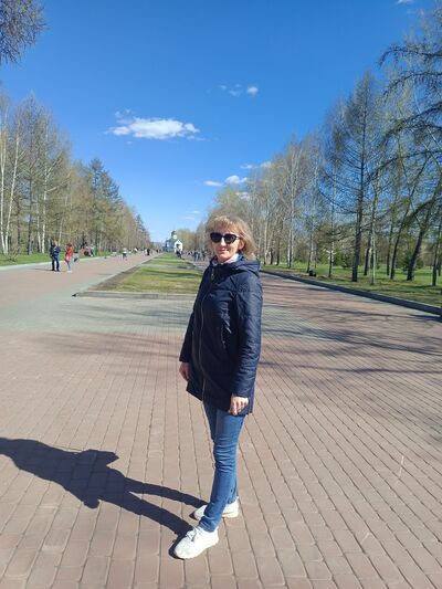  ,   Elena, 45 ,   ,   , c , 
