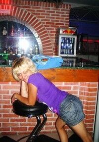  ,   Tania, 39 ,   