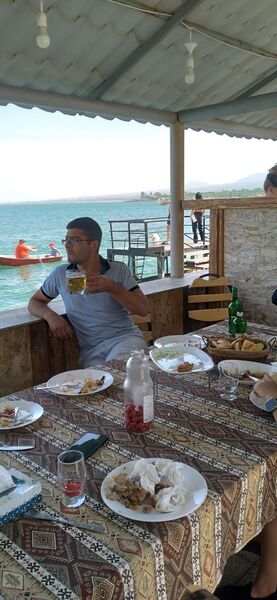  ,   Sandro, 40 ,   ,   