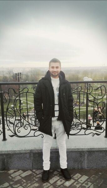  ,   Omid, 34 ,   ,   , c 