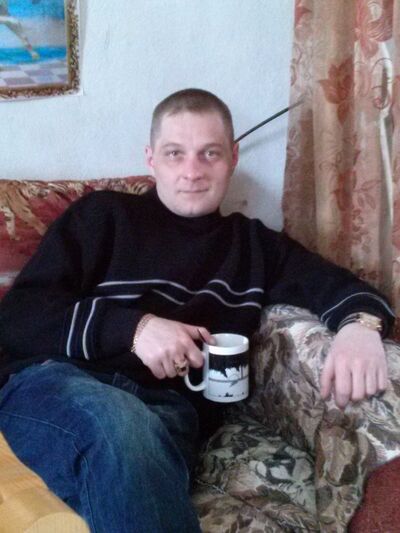  --,   Volga, 40 ,   ,   , c 