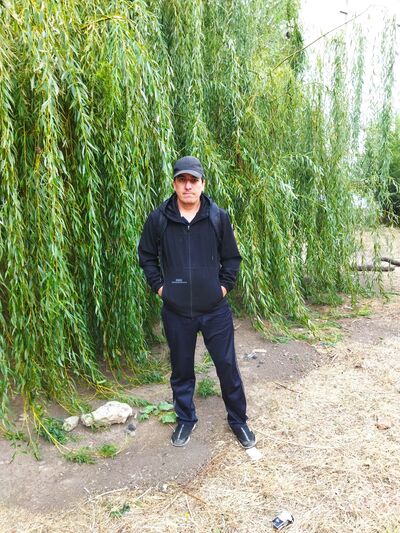  --,   Faridun, 37 ,   ,   
