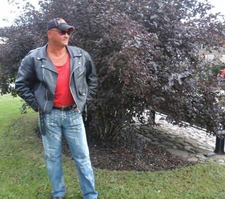  ,   Rolands, 64 ,   