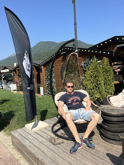  ,   Vlad, 34 ,   ,   , c , 