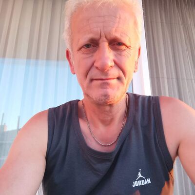  ,   Ergin, 55 ,   ,   