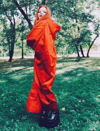 ,   Kate, 31 ,  