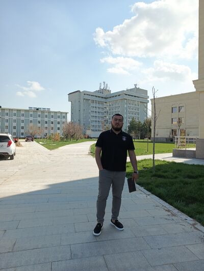  ,   Akobir, 30 ,   ,   