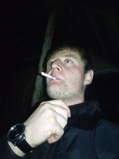  ,   Eldar, 31 ,   ,   