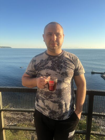  --,   , 32 ,     , c 