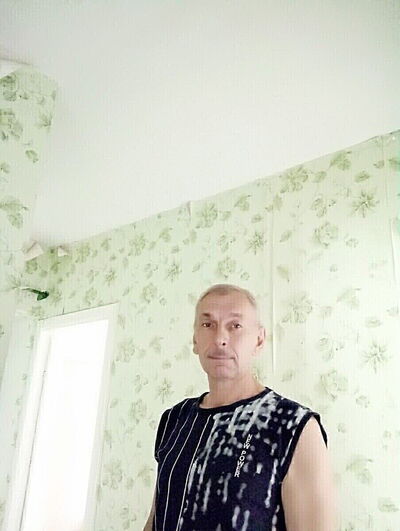  ,   Leonid, 48 ,   ,   , c 