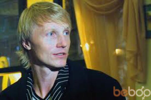  ,   Andre, 42 ,   