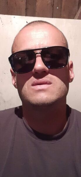  ,   Taras, 44 ,   ,   