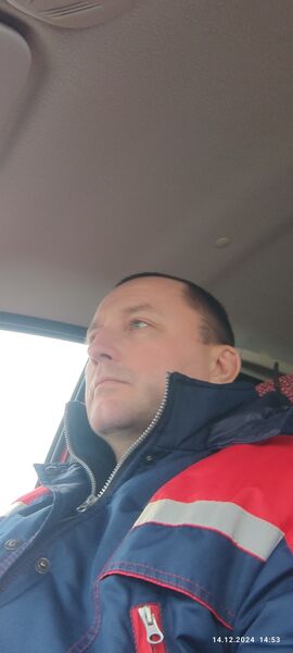  ,   Alexander, 43 ,   c 