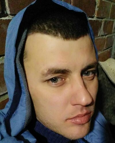  ,   Artur, 35 ,   ,   , c 