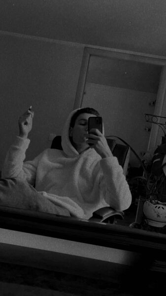  -,   Anton, 22 ,   ,   