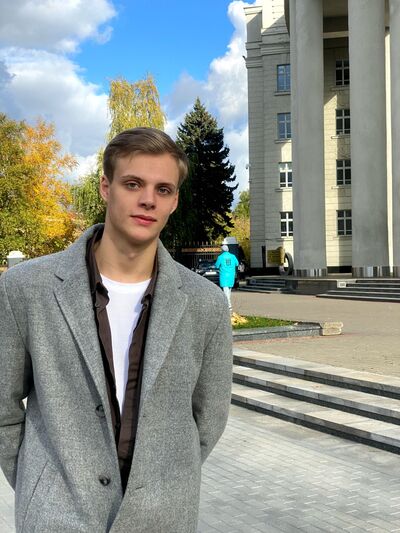  ,   Andrew, 21 ,   ,   