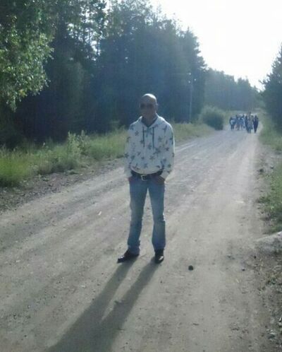  ,   Omar, 41 ,   