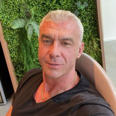  ,   Alfred, 60 ,   c 