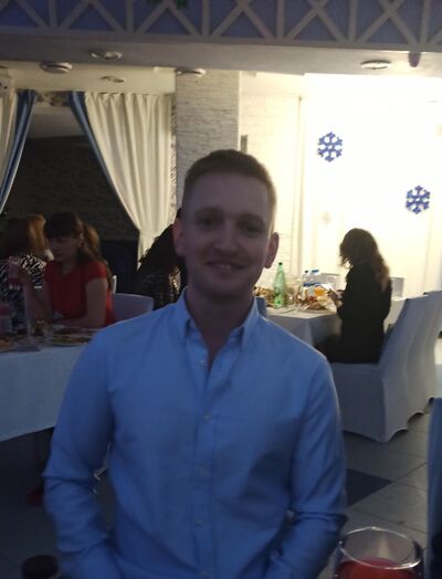  ,   Mikhail, 32 ,   ,   , c , 