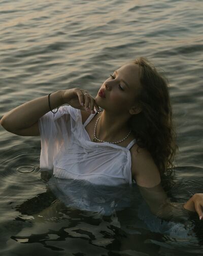  Bialobrzegi,   , 21 ,   c 
