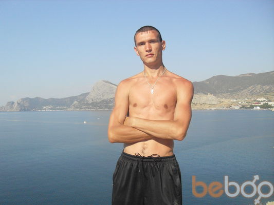  ,   Maksik, 44 ,   