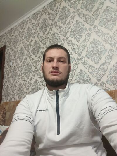  ,   Aleksei, 33 ,   ,   