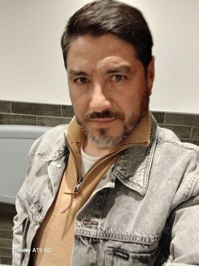  ,   Pedro, 37 ,   c 