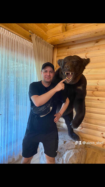  ,   Aleks, 41 ,   ,   