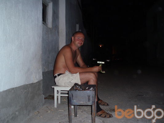  ,   Sasha, 41 ,   