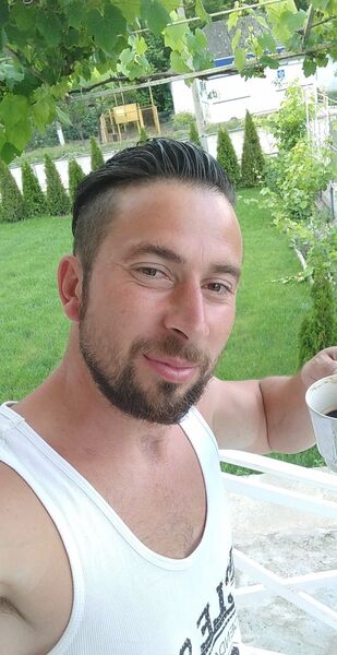  ,   Alex, 40 ,   ,   , c 