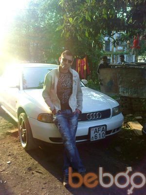  ,   Robert56, 39 ,   