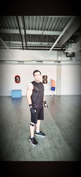  --,   , 32 ,  