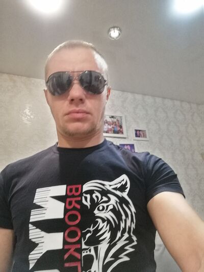  ,   Sasha, 40 ,   ,   