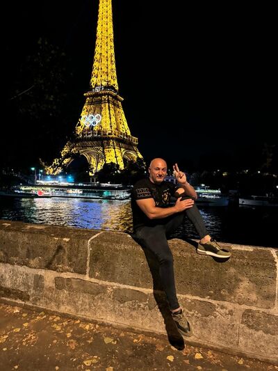  ,   Vlad, 45 ,   ,   