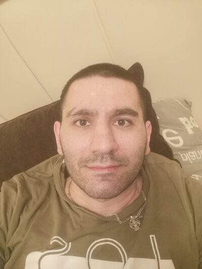 -,   Eric, 29 ,   ,   