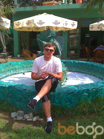  ,   Irakli, 40 ,  