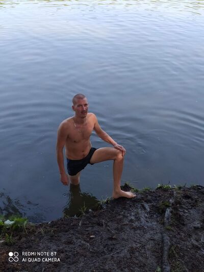  ,   Igor, 35 ,   ,   