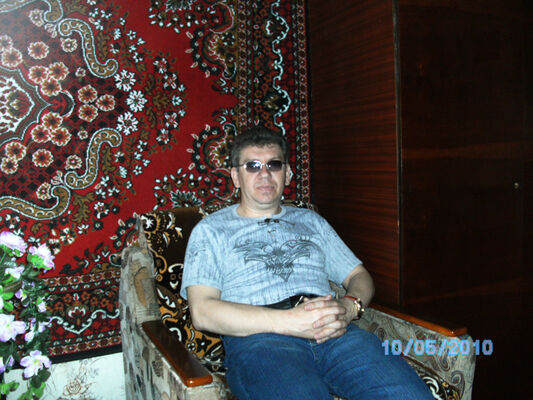  ,   Vlad, 57 ,   ,   , c 
