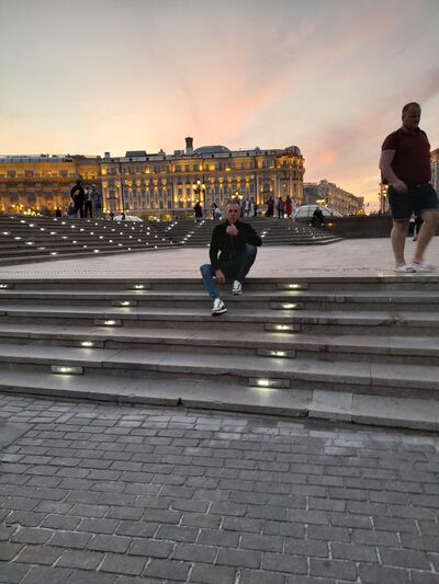  ,   Alexander, 32 ,   ,   