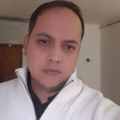  Age,   Chris, 42 ,   ,   