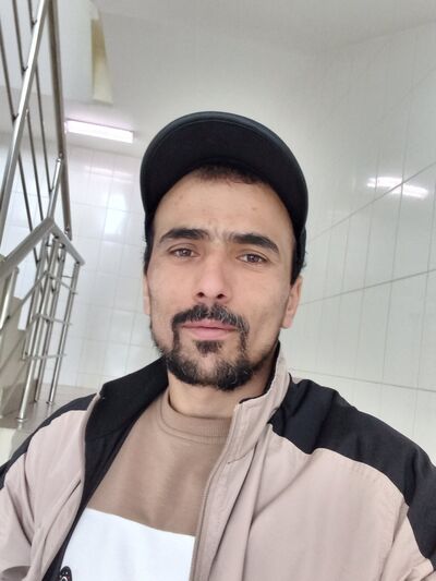  ,   Ikram, 32 ,   , c 