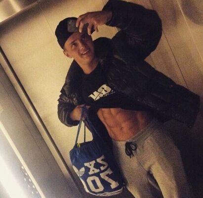  ,   Maksim, 30 ,   