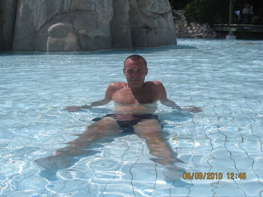  ,   Sasha2009, 52 ,  